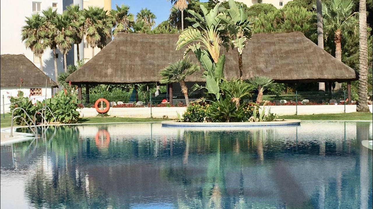Mi Capricho A16 Beachfront Apartment Sitio de Calahonda Eksteriør billede
