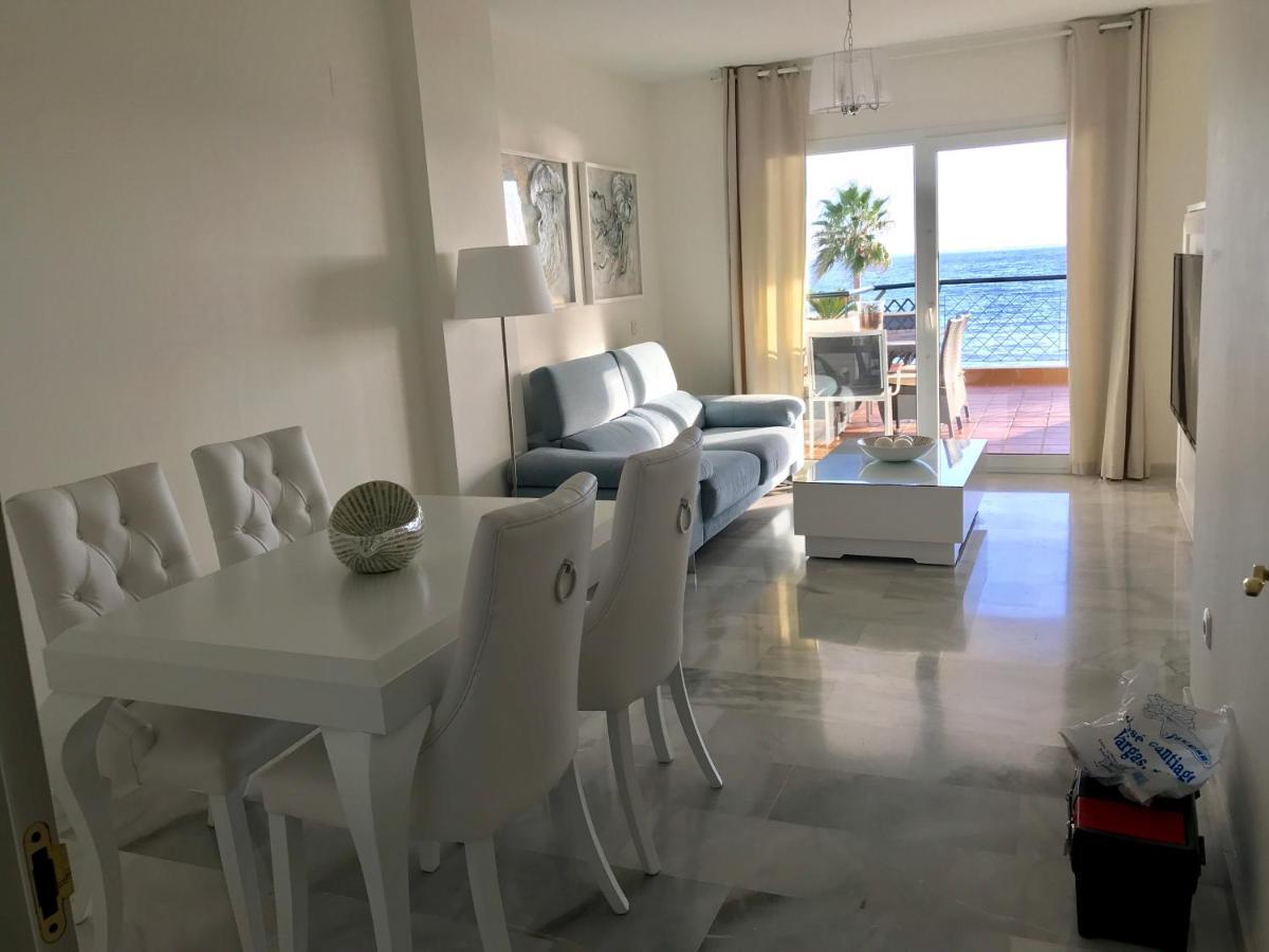 Mi Capricho A16 Beachfront Apartment Sitio de Calahonda Eksteriør billede